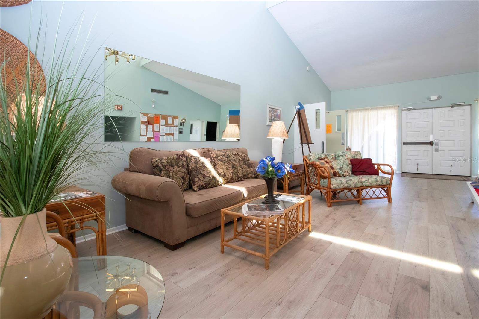 VILLAGE PLAZA SEC 3 - Residential