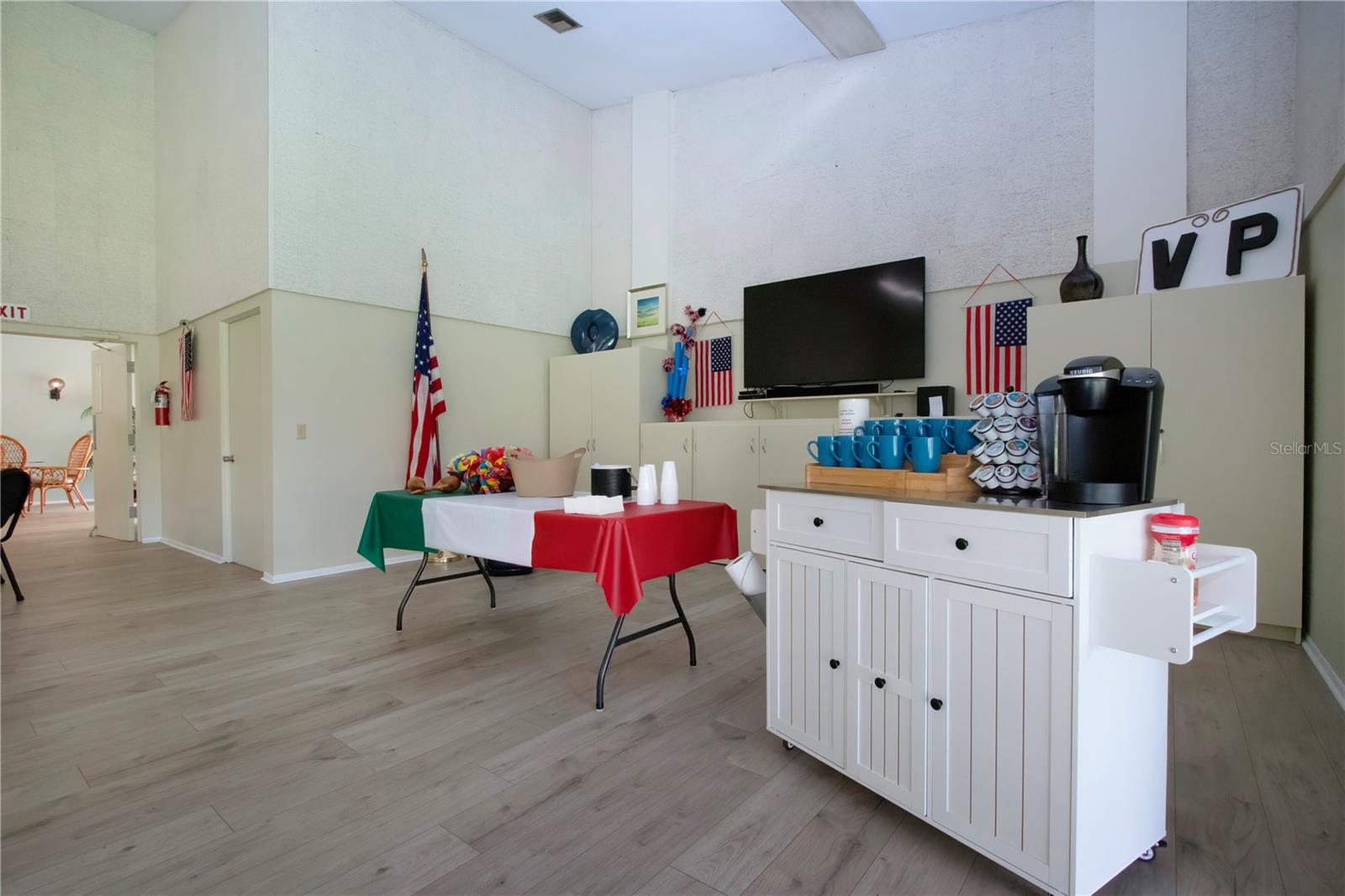 VILLAGE PLAZA SEC 3 - Residential