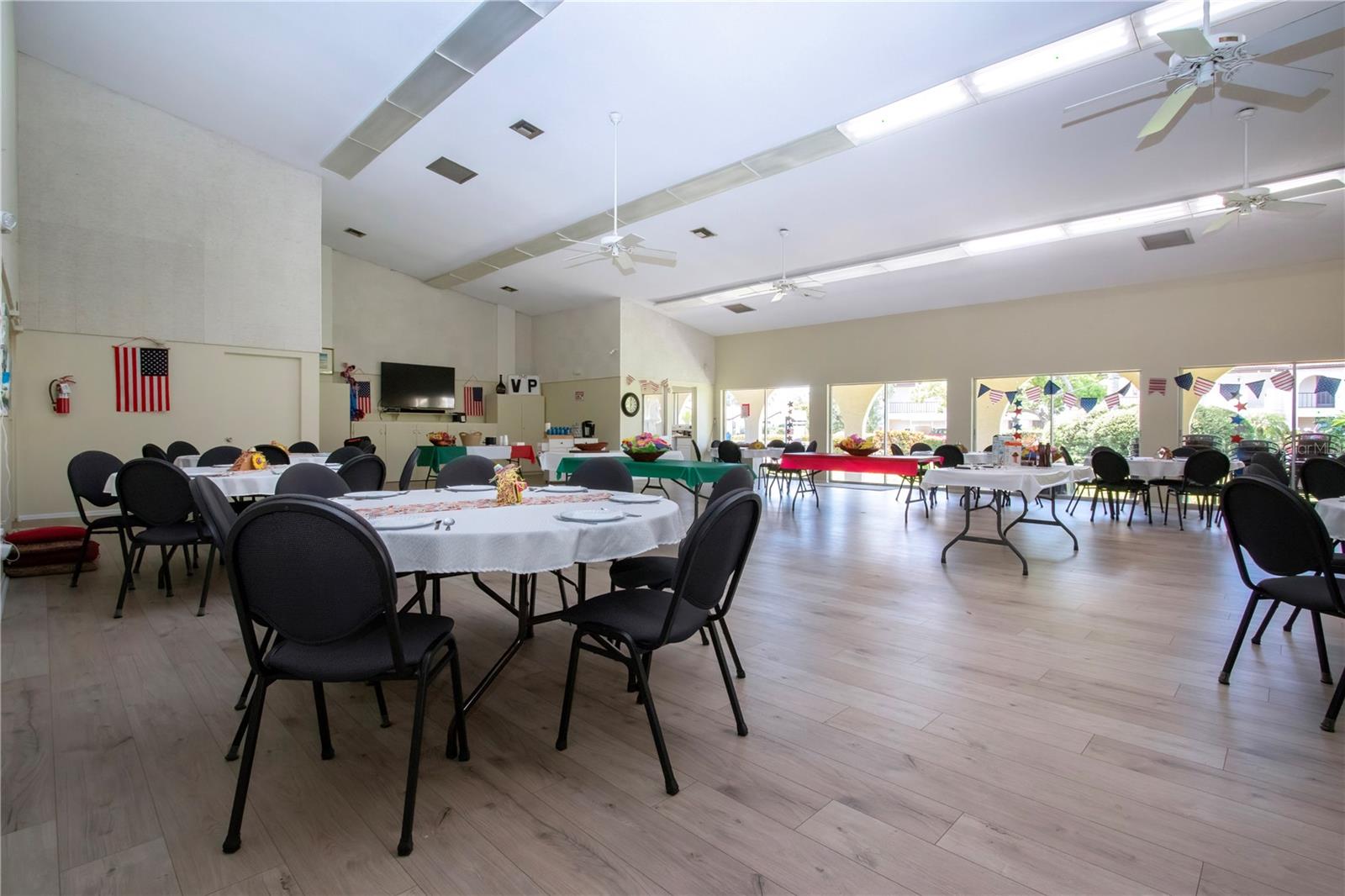 VILLAGE PLAZA SEC 3 - Residential