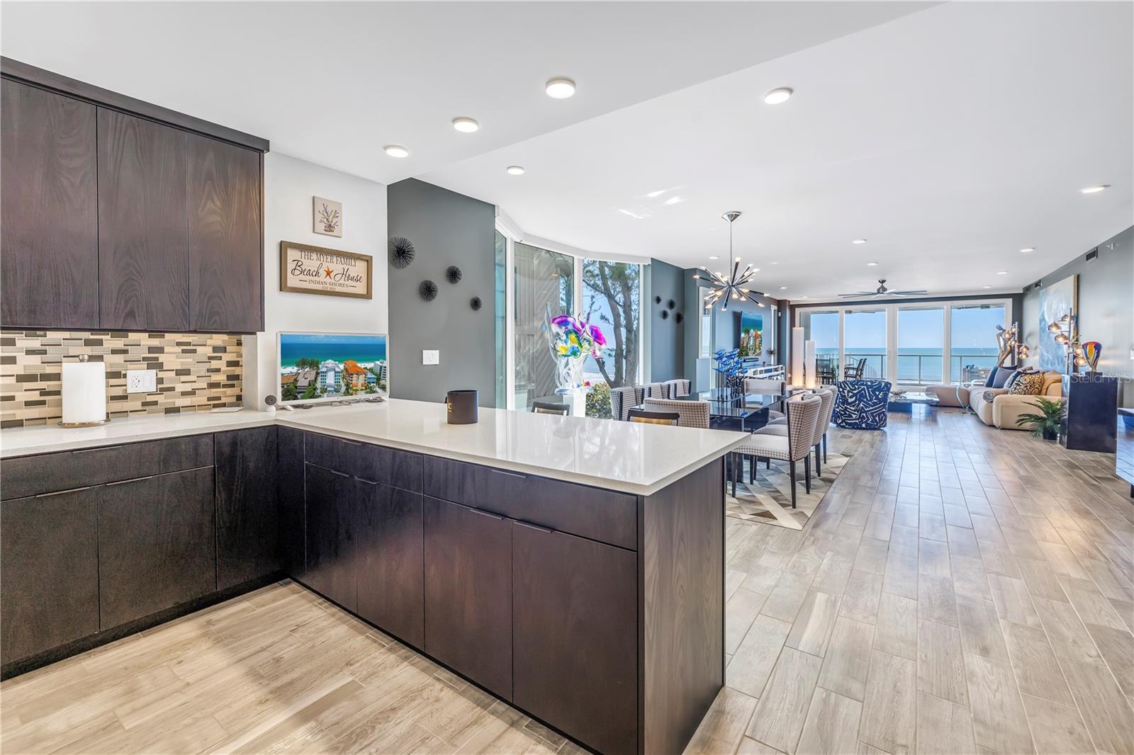 ONELLA CONDO - Residential