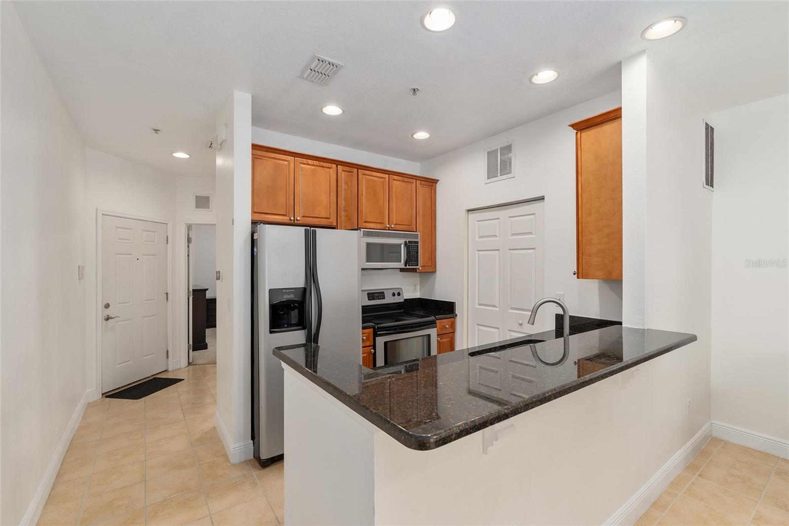 LIONSGATE CONDO - Residential