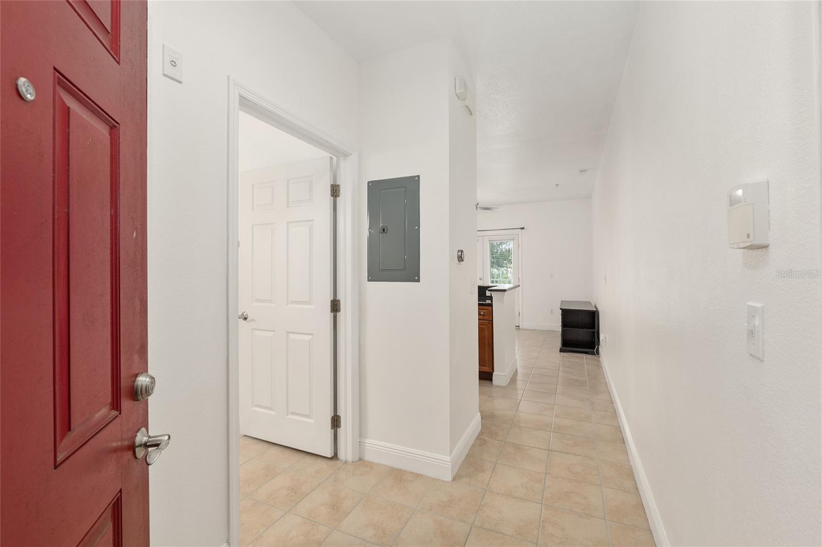 LIONSGATE CONDO - Residential