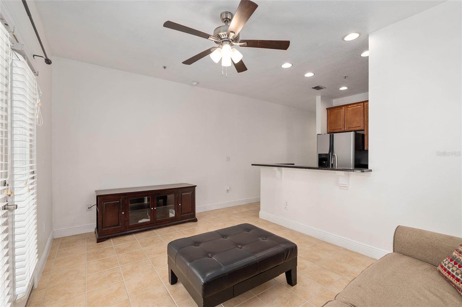 LIONSGATE CONDO - Residential