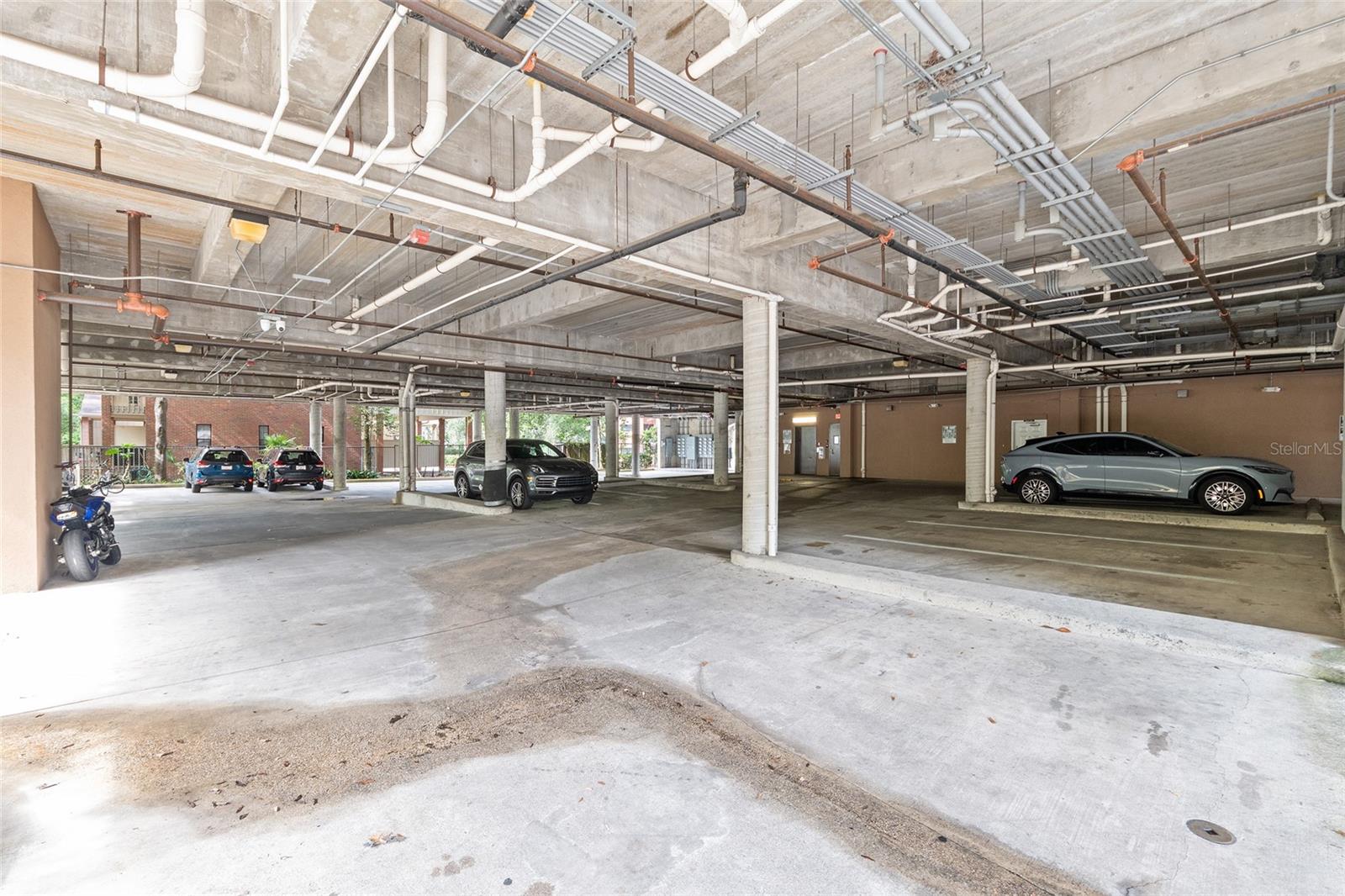 LIONSGATE CONDO - Residential