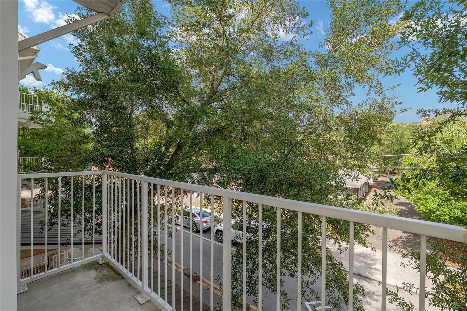LIONSGATE CONDO - Residential