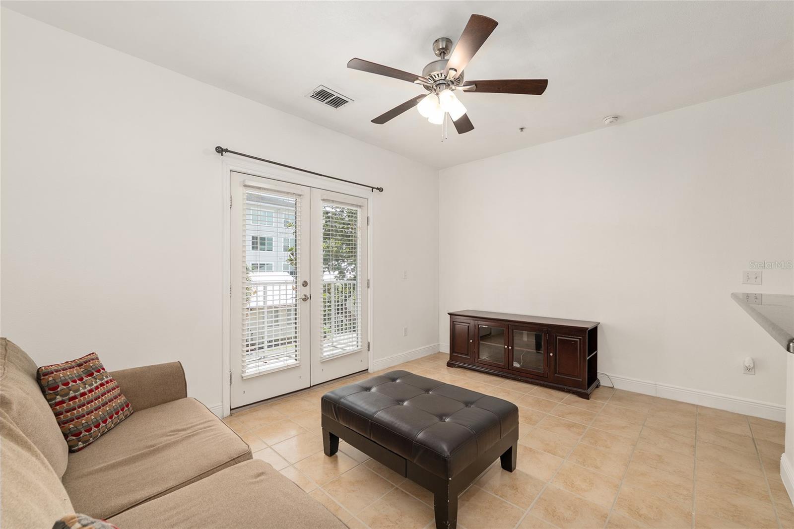 LIONSGATE CONDO - Residential