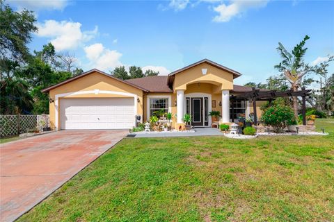 A home in PORT CHARLOTTE