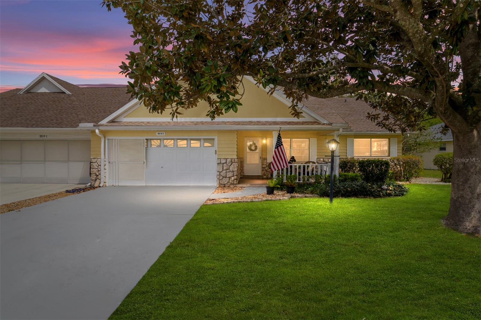 ON TOP OF THE WORLD - Residential