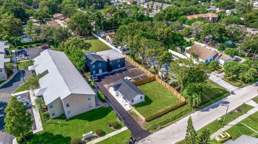 Photo of 2596 52nd Avenue N, St Petersburg, FL 33714 (MLS # A4614453)