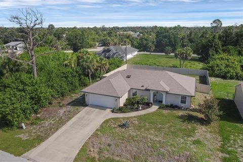 A home in PORT CHARLOTTE