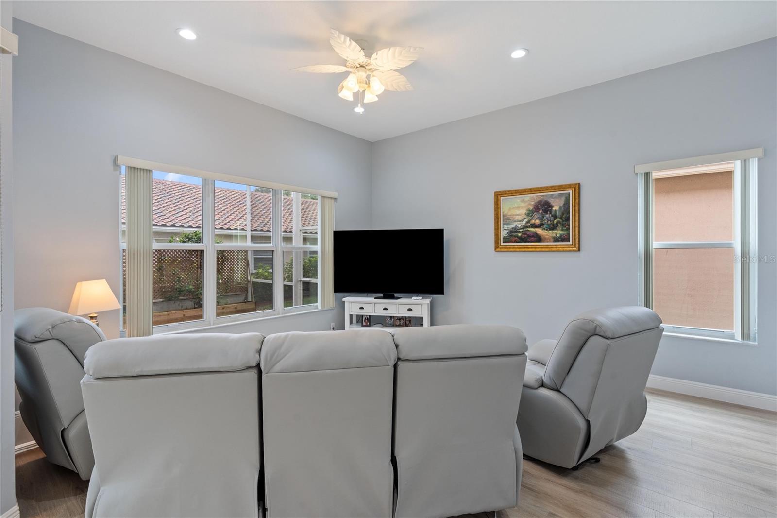9041 BARI LANE