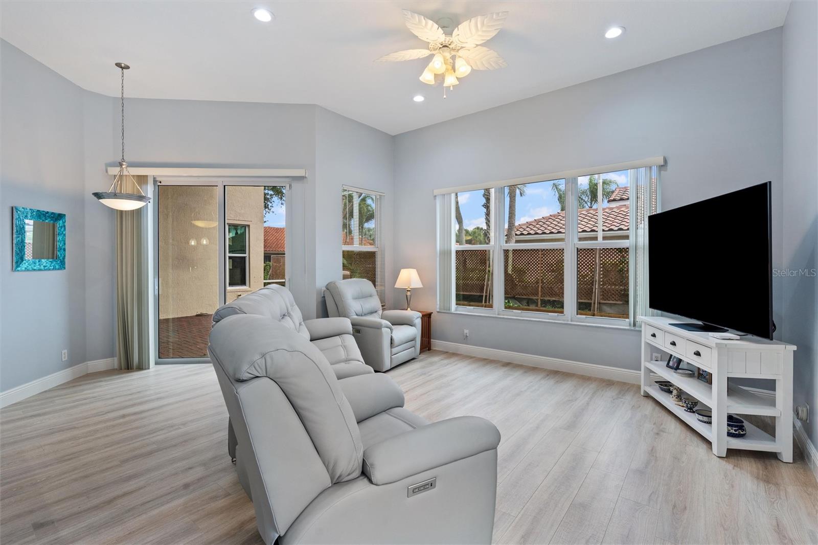 9041 BARI LANE