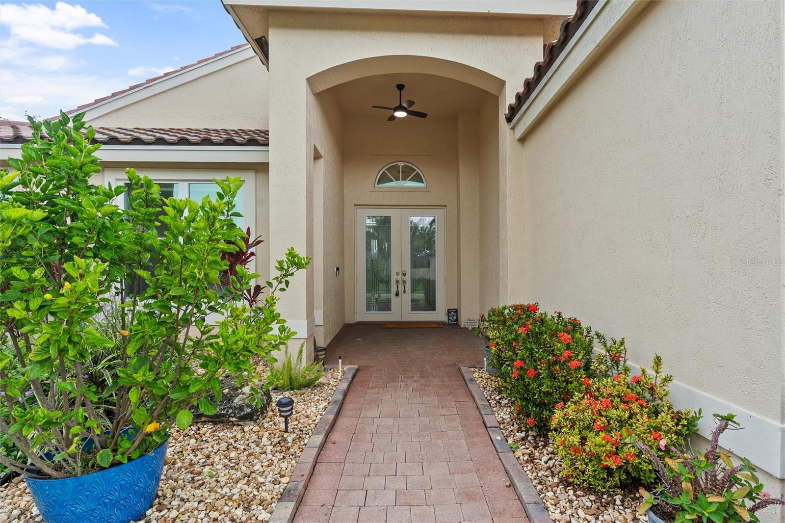 9041 BARI LANE