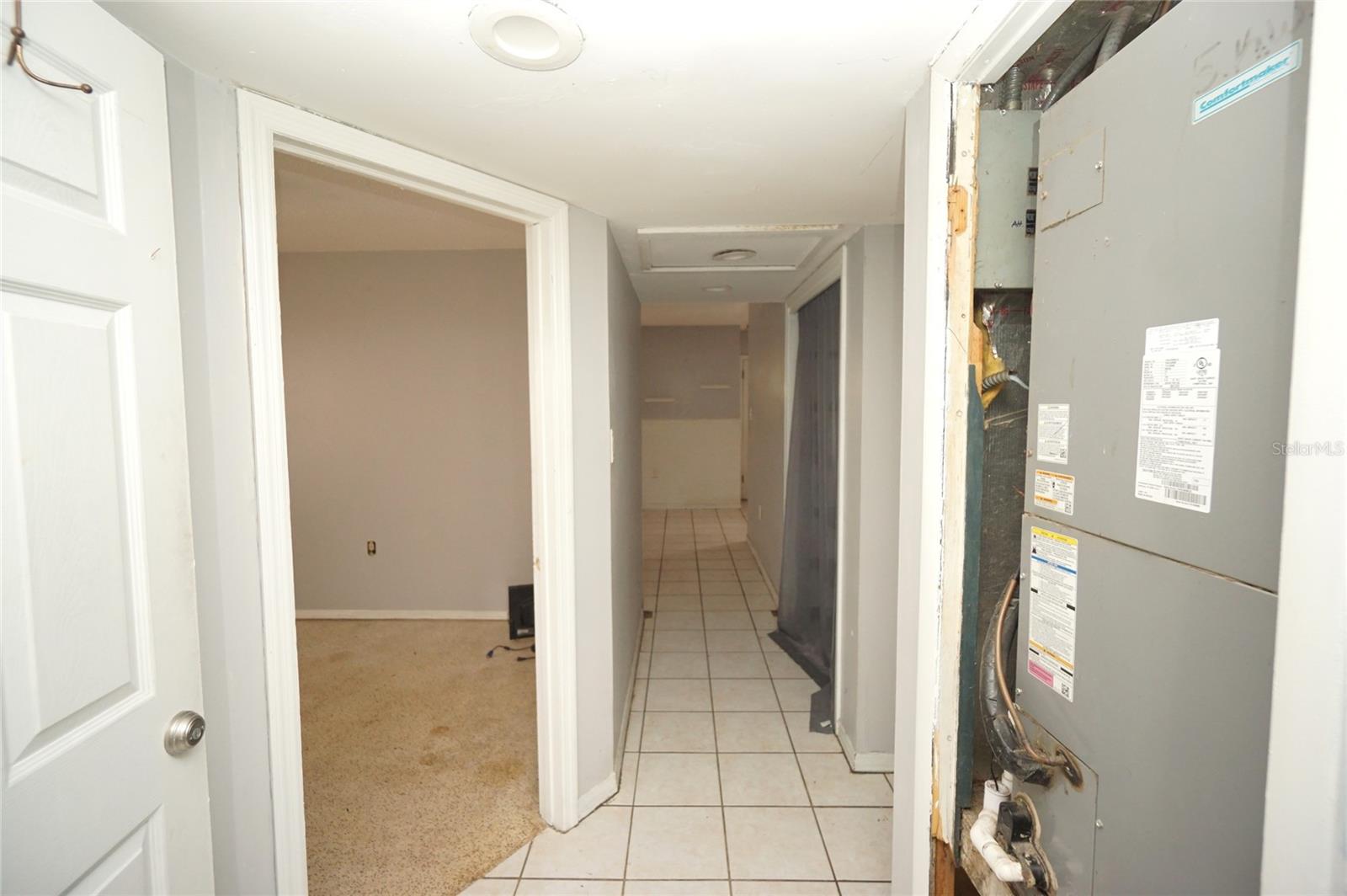 HABANA GARDENS - Commercial Sale