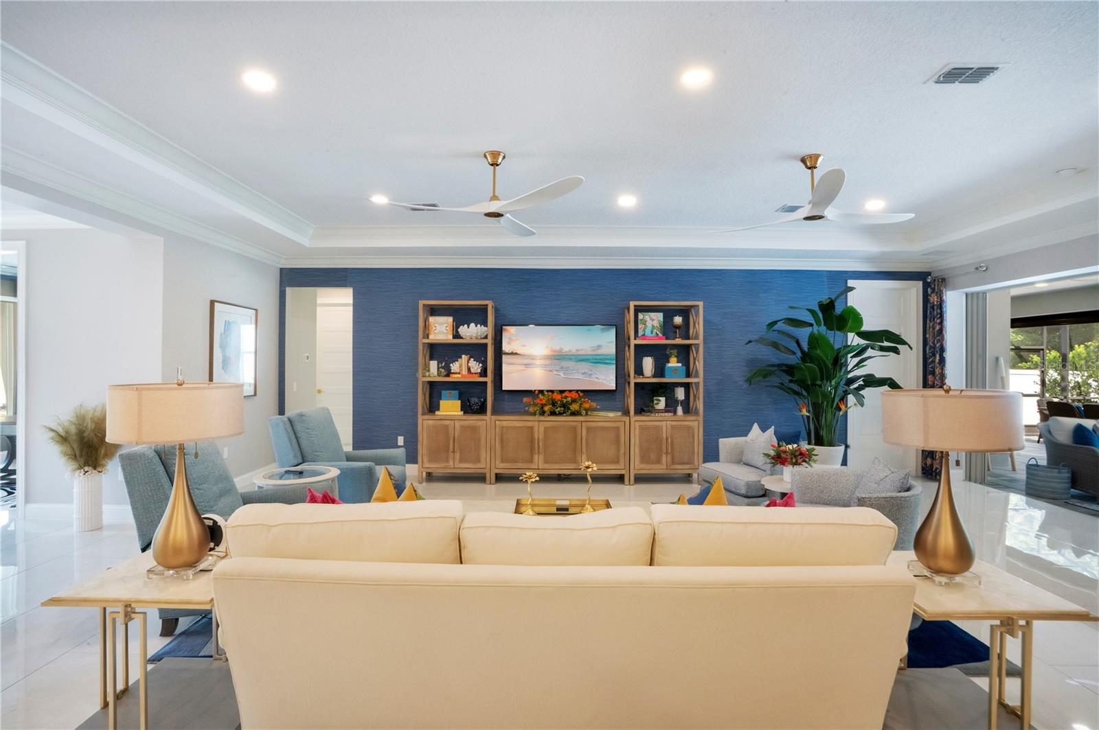 PALM COVE ESTATES - Residential
