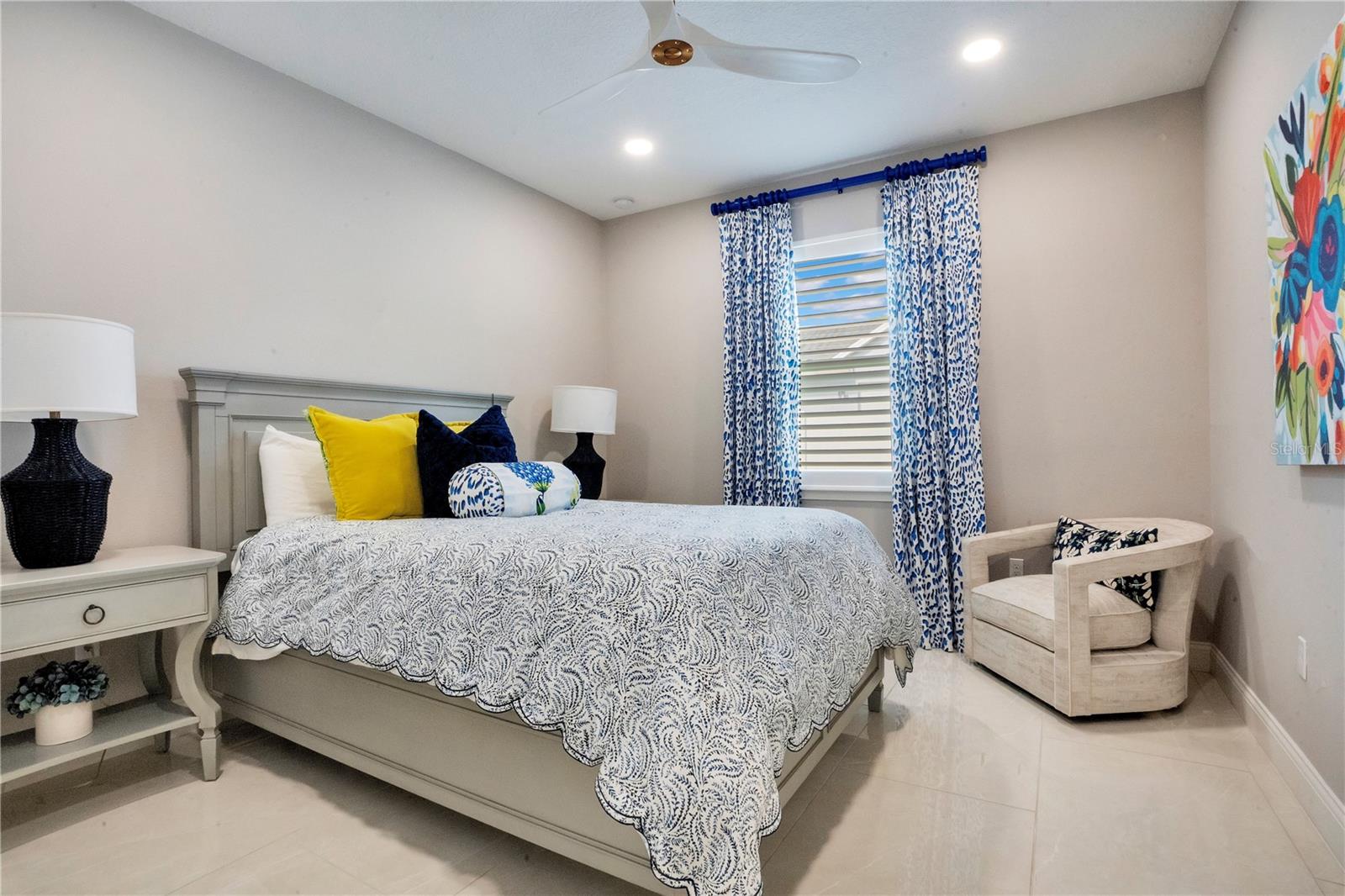 PALM COVE ESTATES - Residential