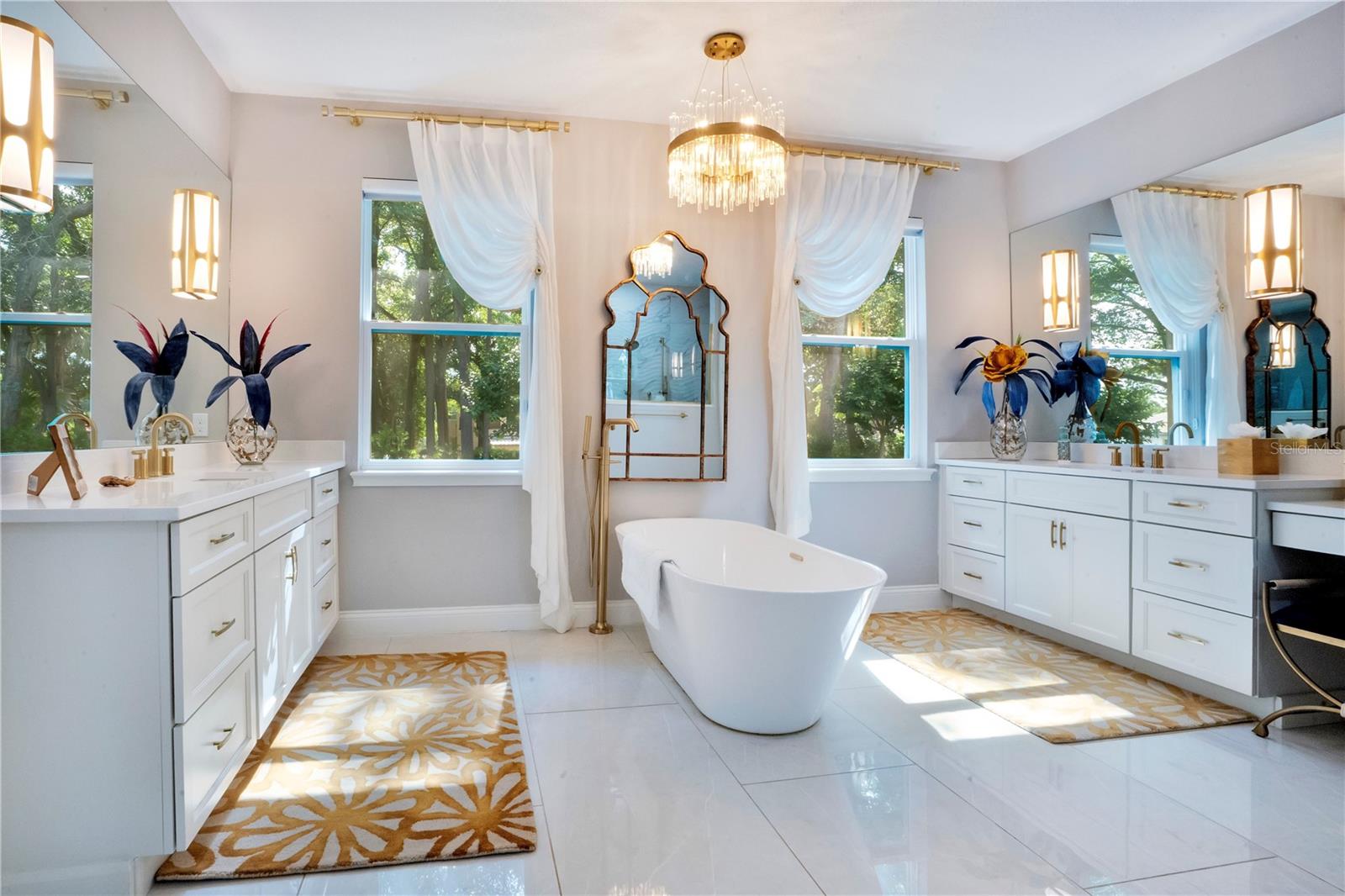 PALM COVE ESTATES - Residential