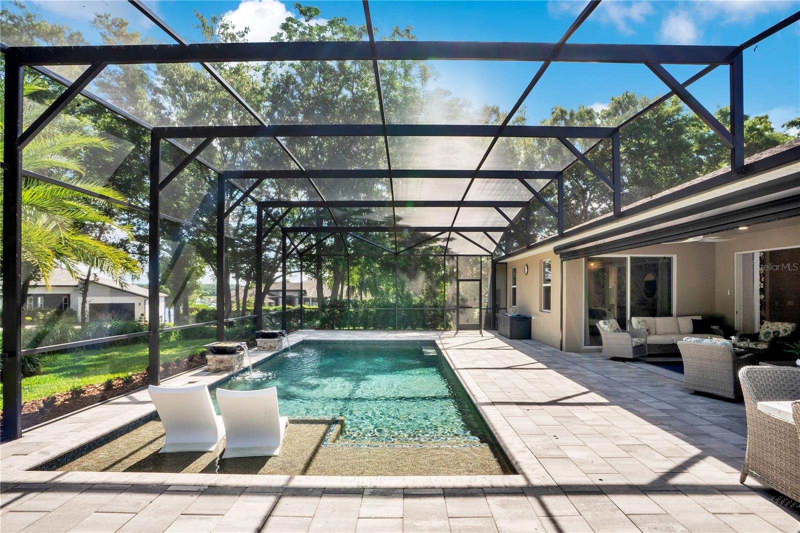 PALM COVE ESTATES - Residential