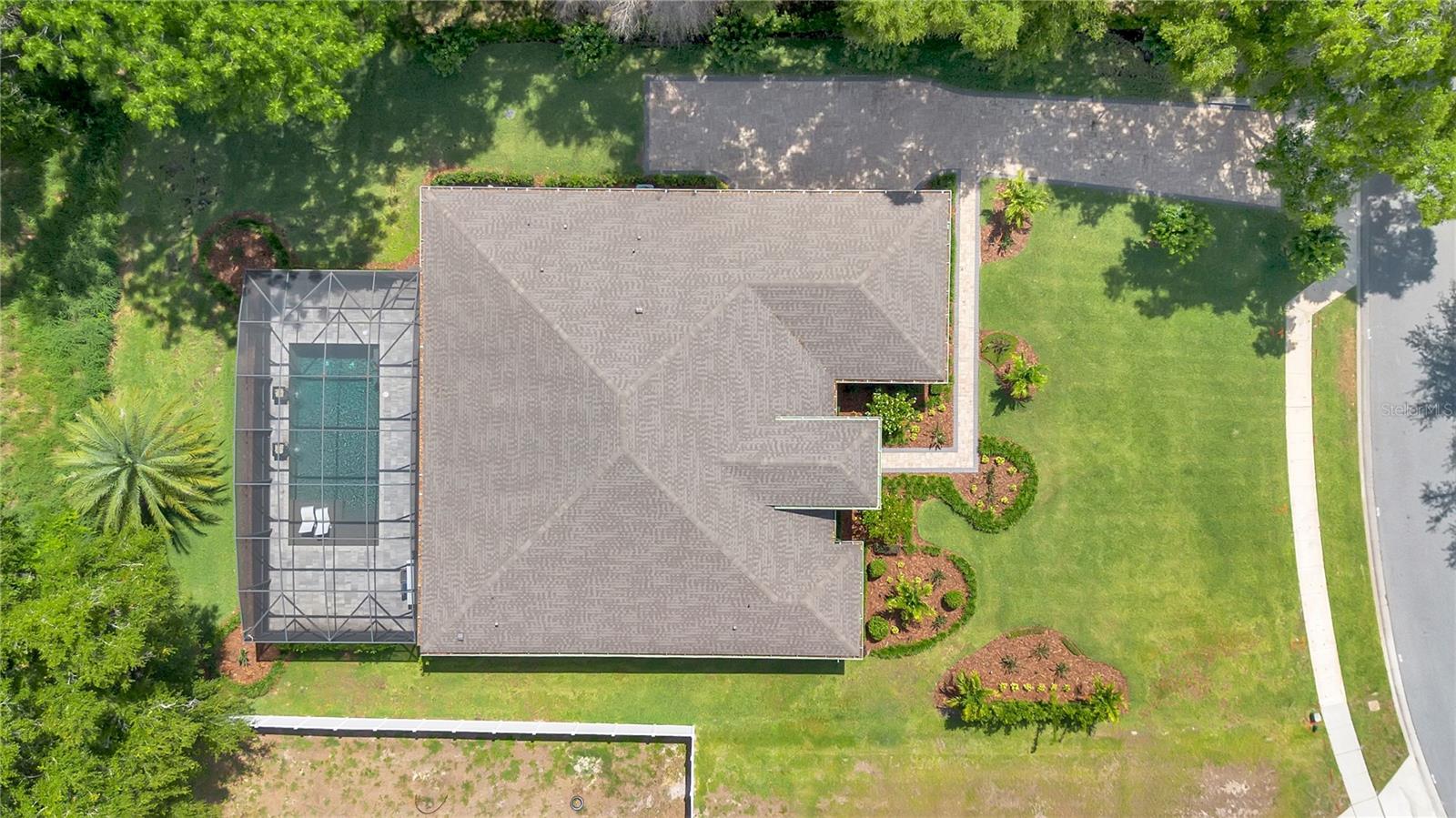 PALM COVE ESTATES - Residential