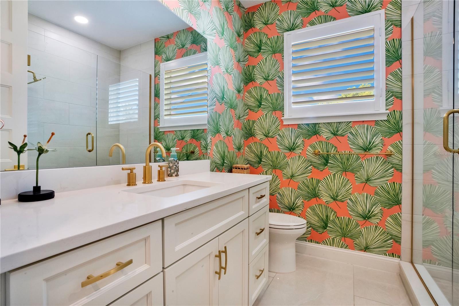 PALM COVE ESTATES - Residential