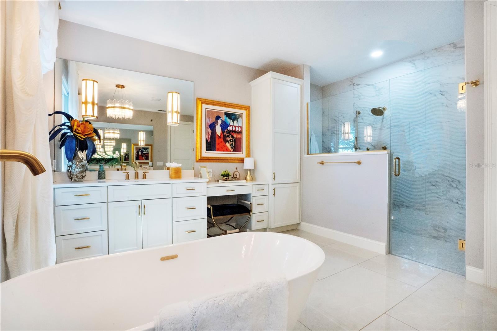 PALM COVE ESTATES - Residential
