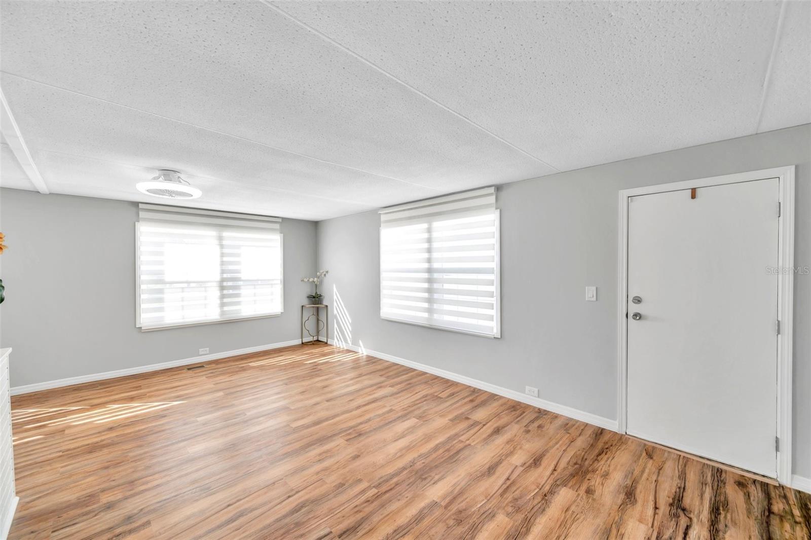 BUENA VISTA MANOR - Residential