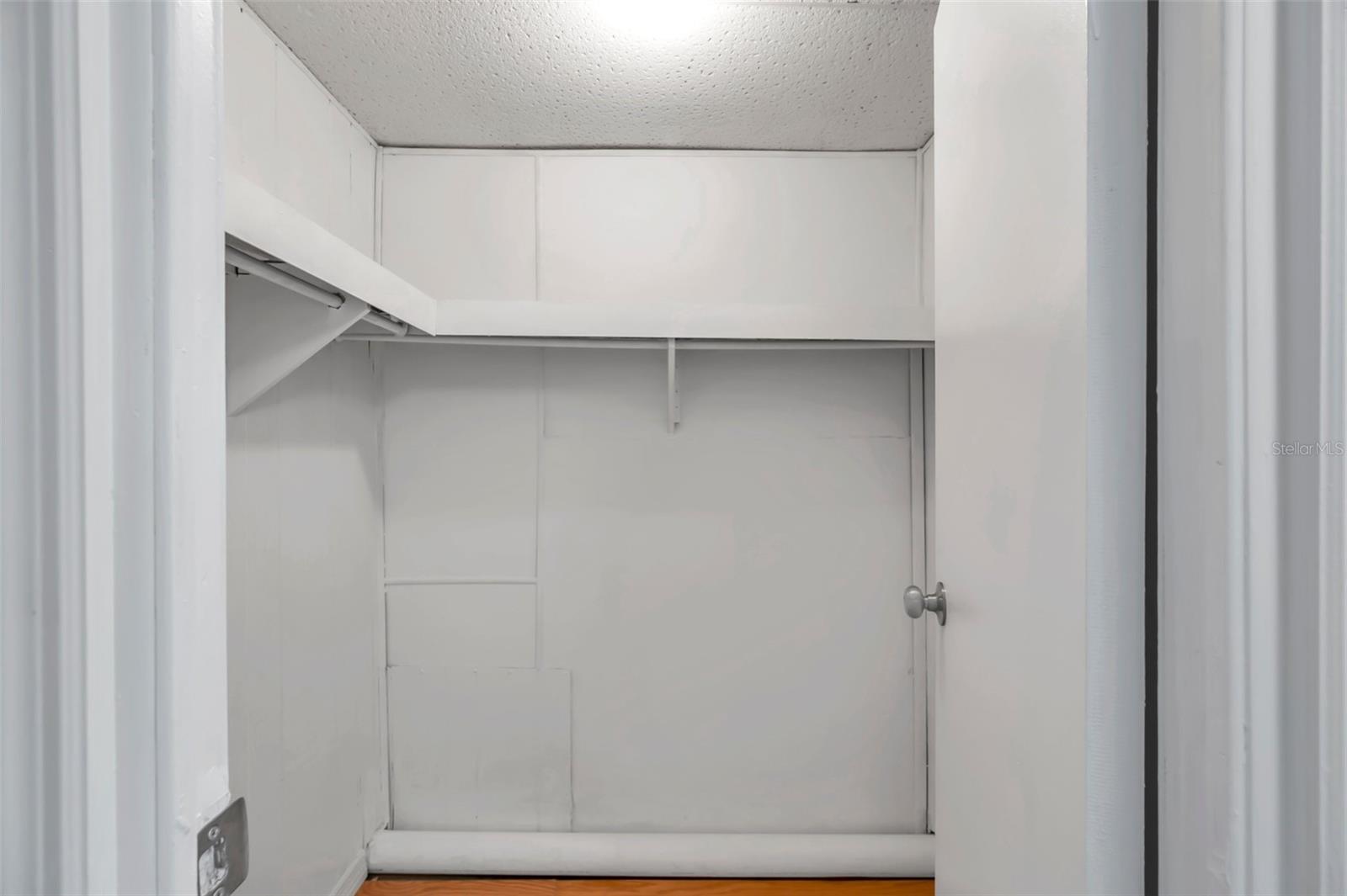 BUENA VISTA MANOR - Residential