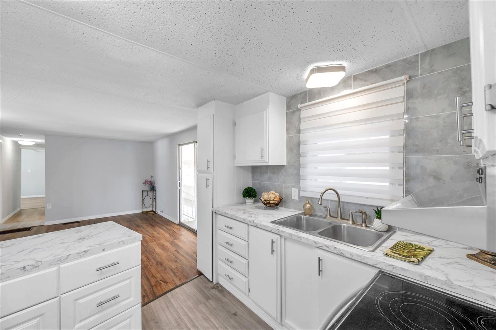 BUENA VISTA MANOR - Residential