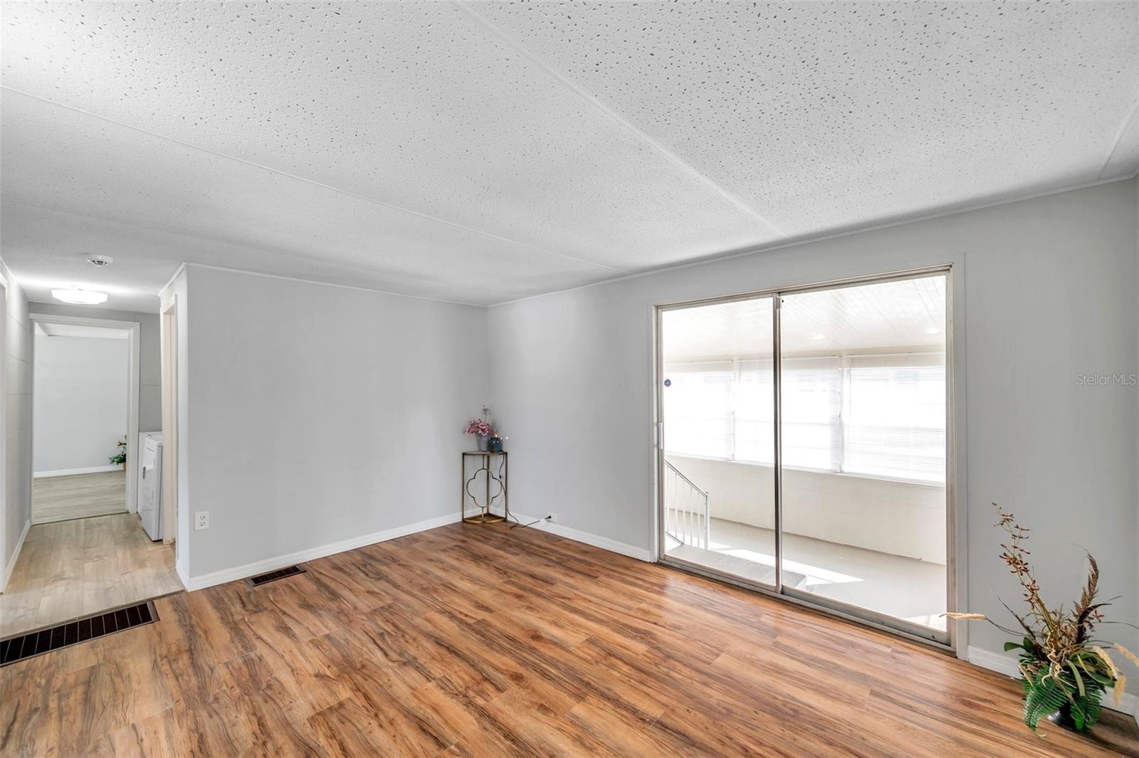 BUENA VISTA MANOR - Residential