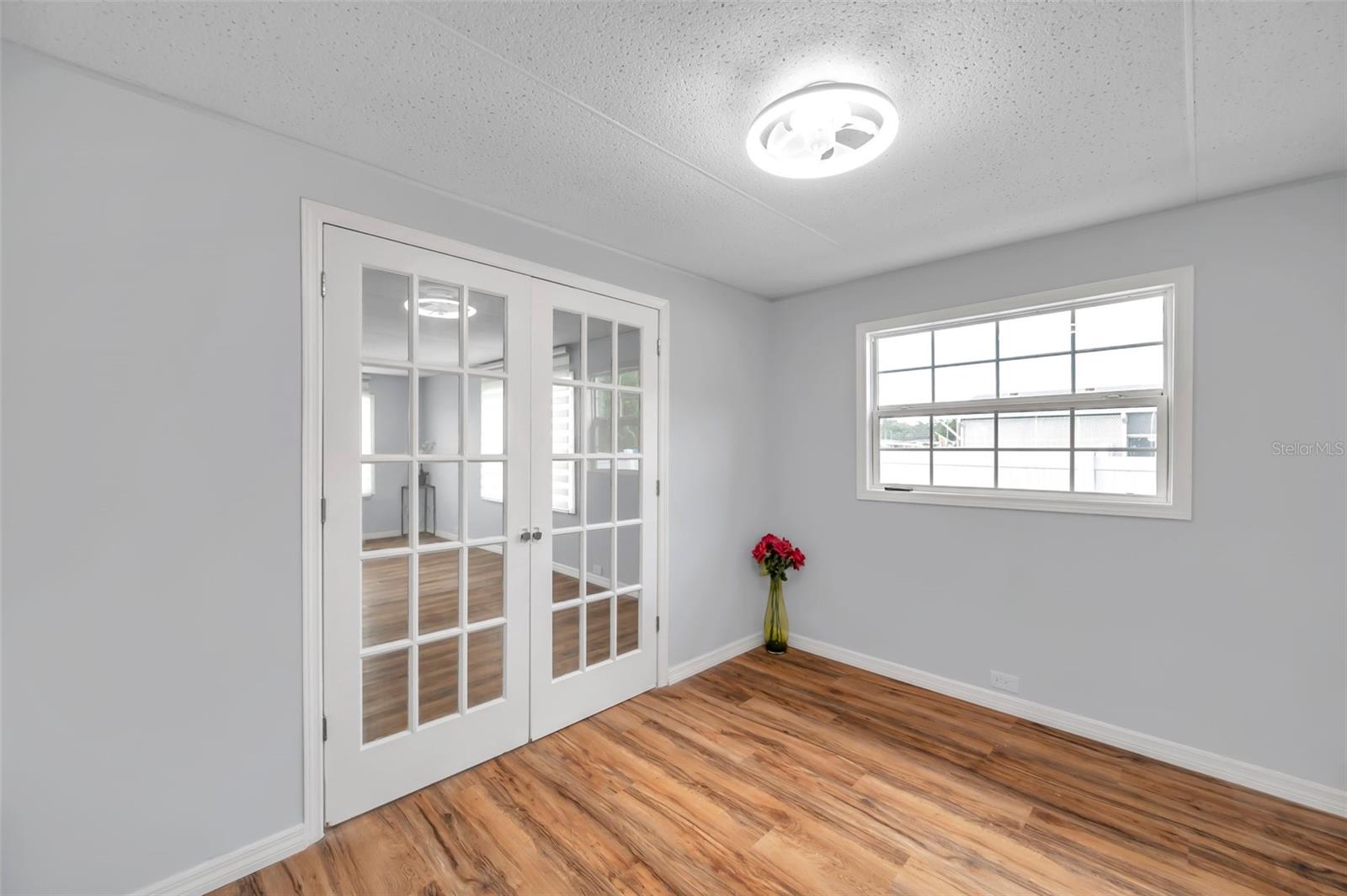 BUENA VISTA MANOR - Residential