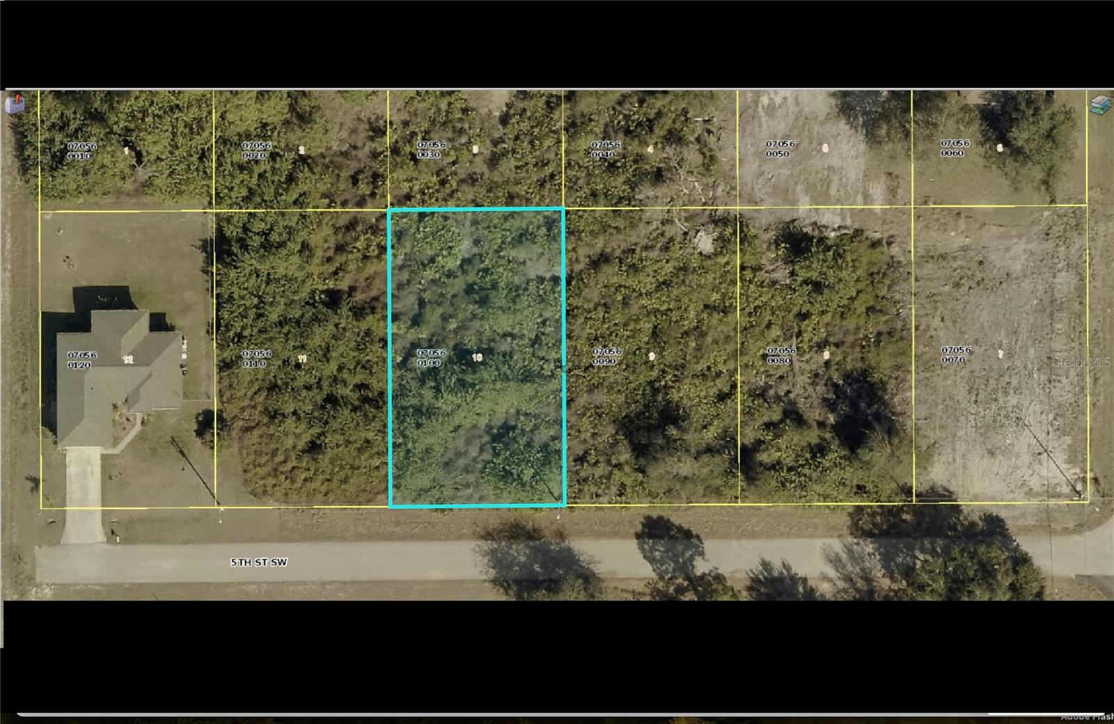 Seize the opportunity to own a spacious parcel in the growing community of Lehigh Acres. This undeveloped lot offers endless potential—whether you’re planning to build your dream home, hold as an investment, or create a vacation retreat. Surrounded by Florida’s natural beauty and just minutes from shopping, dining, schools, and major roadways, this property combines tranquility with convenience.
With flat terrain, year-round sunshine, and plenty of room to design exactly what you want, this lot is a blank canvas waiting for your vision. Don’t miss your chance to secure affordable land in one of Southwest Florida’s fastest-developing areas!