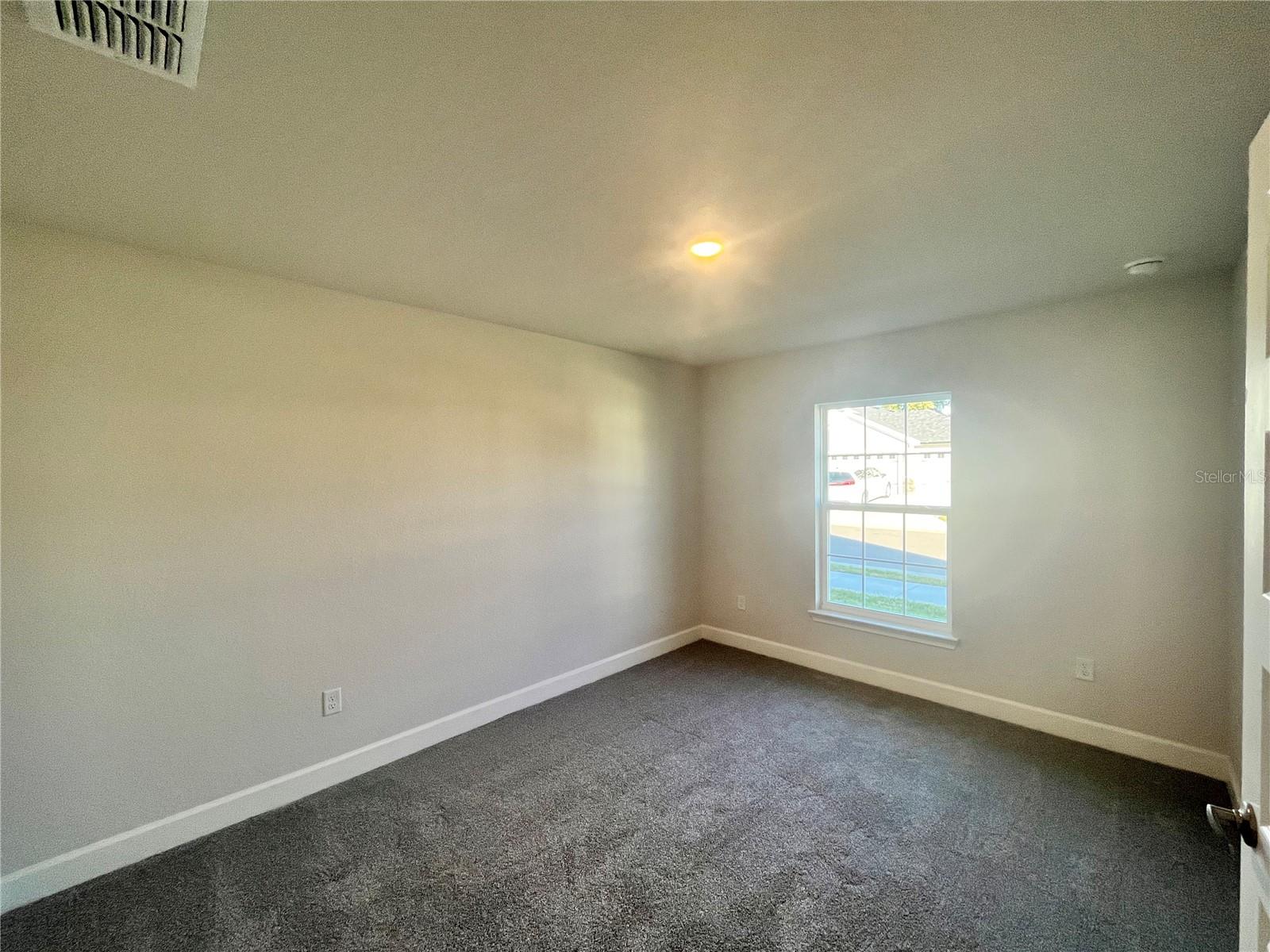 SILVER SPRINGS ACRES - Residential