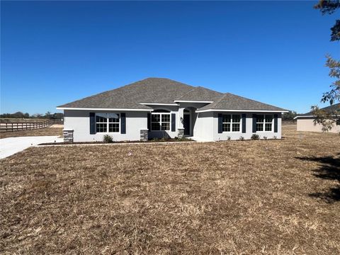 Photo of 16700 SE 23rd Avenue, Summerfield, FL 34491 (MLS # OM713290)