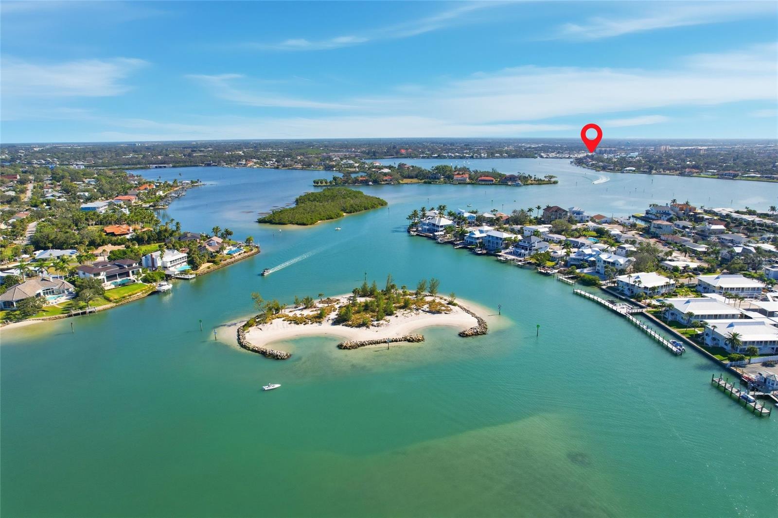 VENICE BAY ADULT PARK - Land