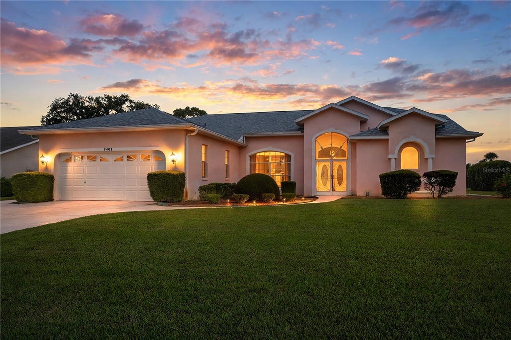 Photo of 9401 Fox Hollow Lane, Weeki Wachee, FL 34613 (MLS # W7889301)