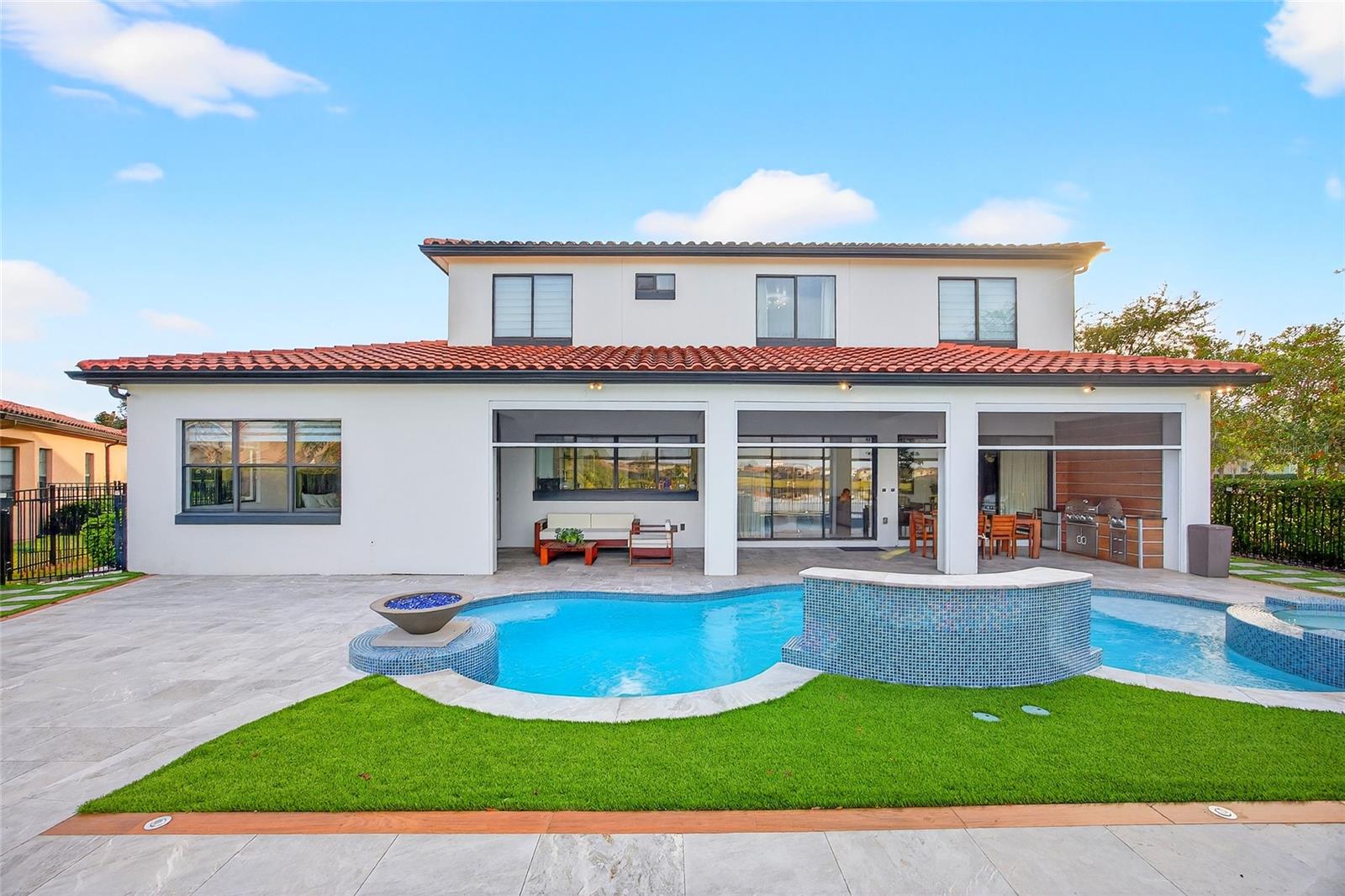 EAGLE CRK PH 1C-2-VLG F - Residential Lease