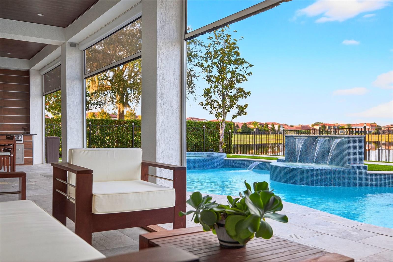 EAGLE CRK PH 1C-2-VLG F - Residential Lease