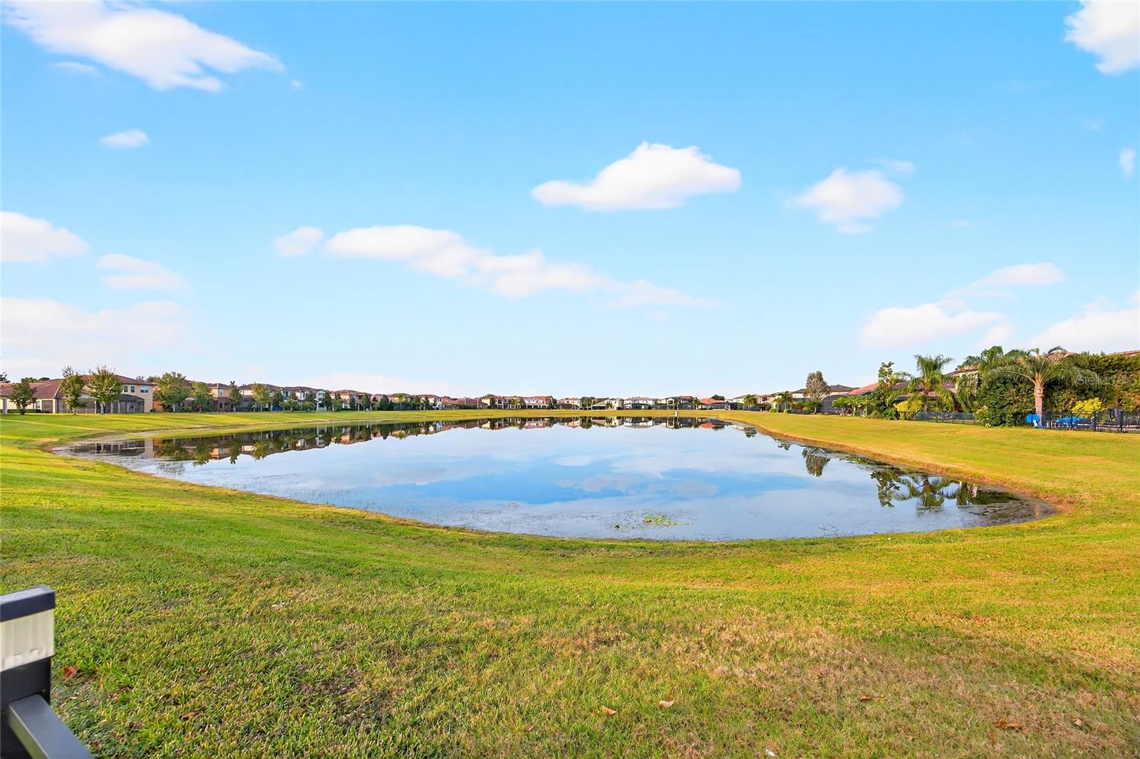 EAGLE CRK PH 1C-2-VLG F - Residential Lease