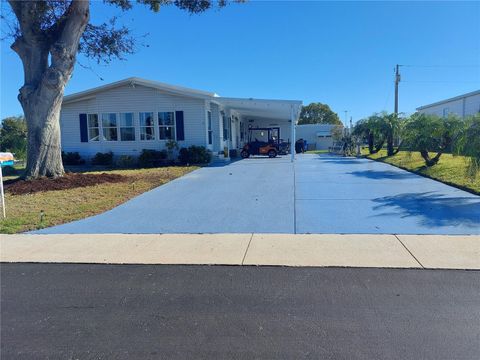 A home in PALM HARBOR