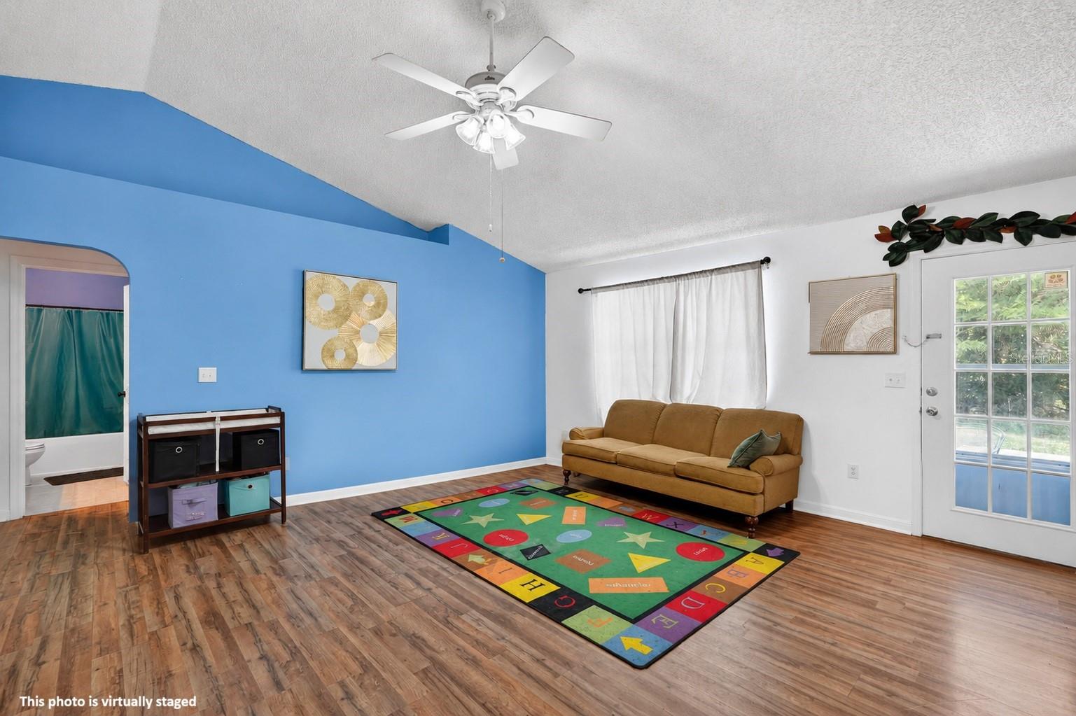 PALM COAST SEC 33 - Residential