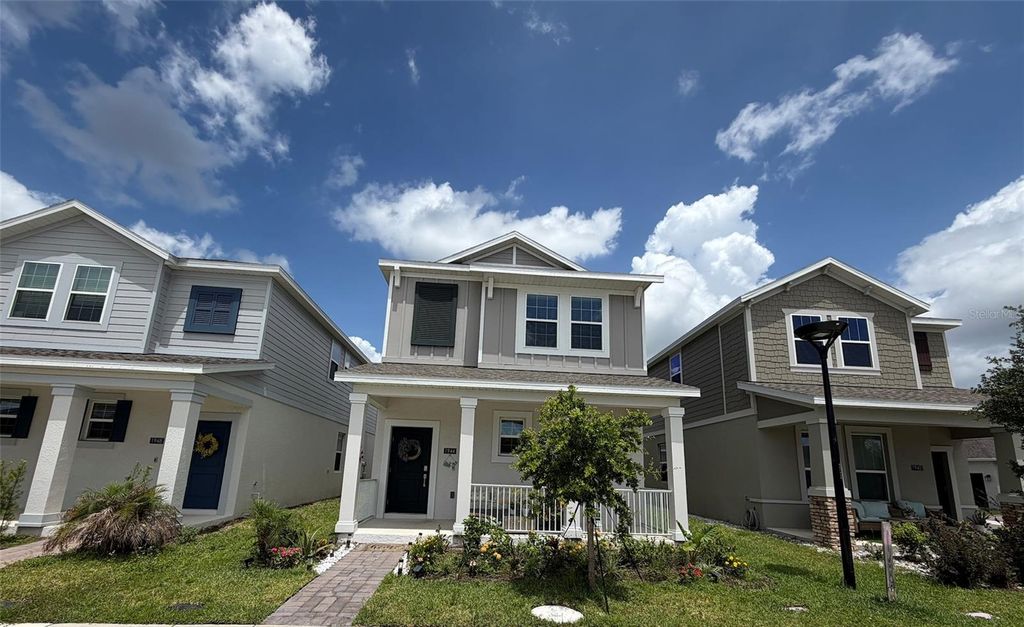 Photo of 1944 Tohoqua Boulevard, Kissimmee, FL 34744 (MLS # S5150916)