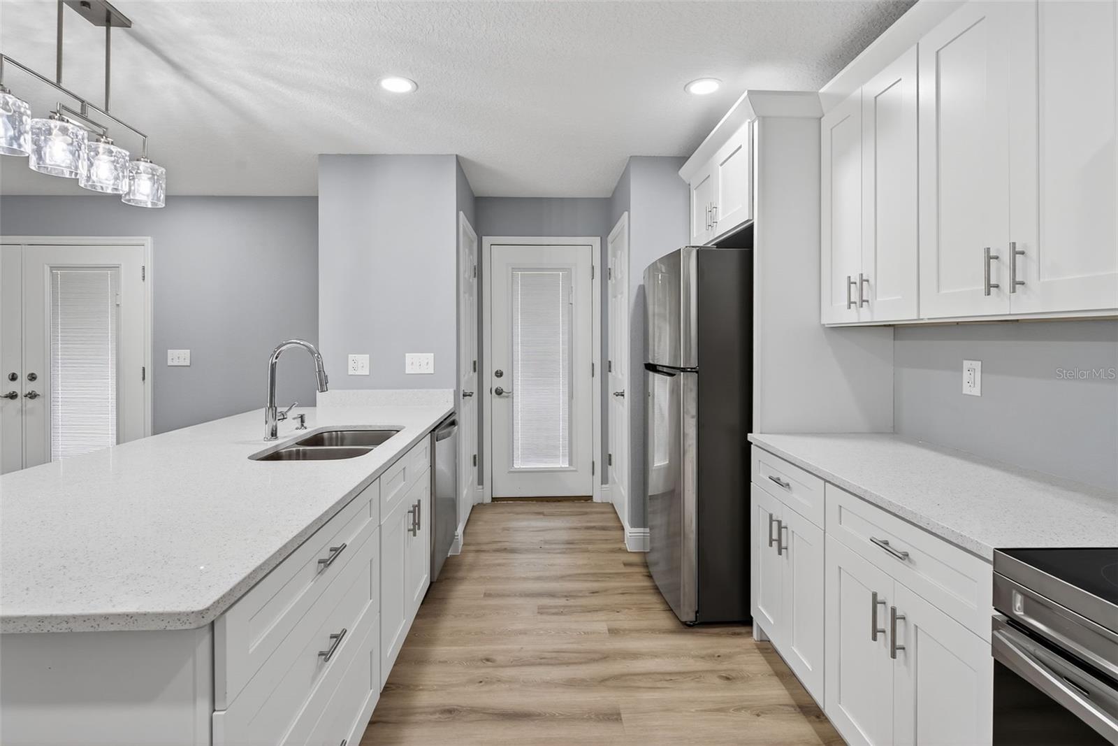 MCINTOSH COUNTRY ACRES - Residential Lease