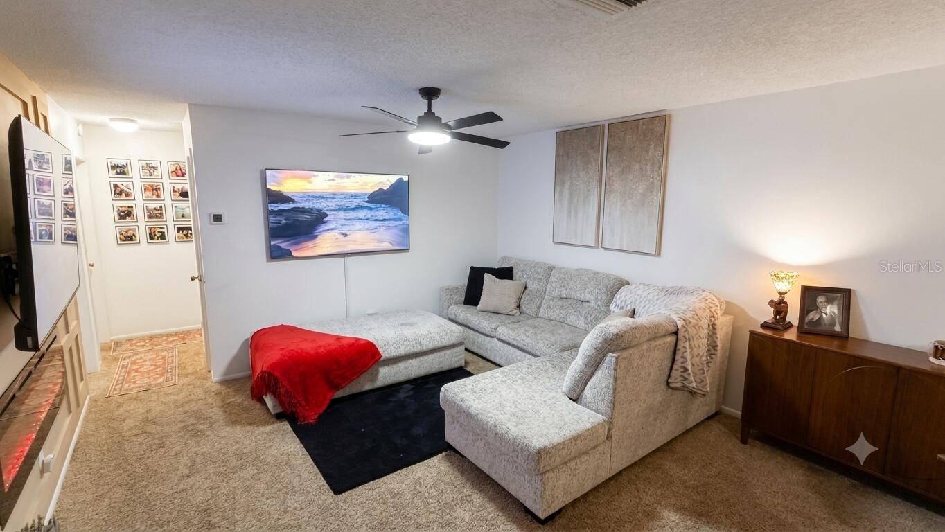 1711 GROVE STREET 519