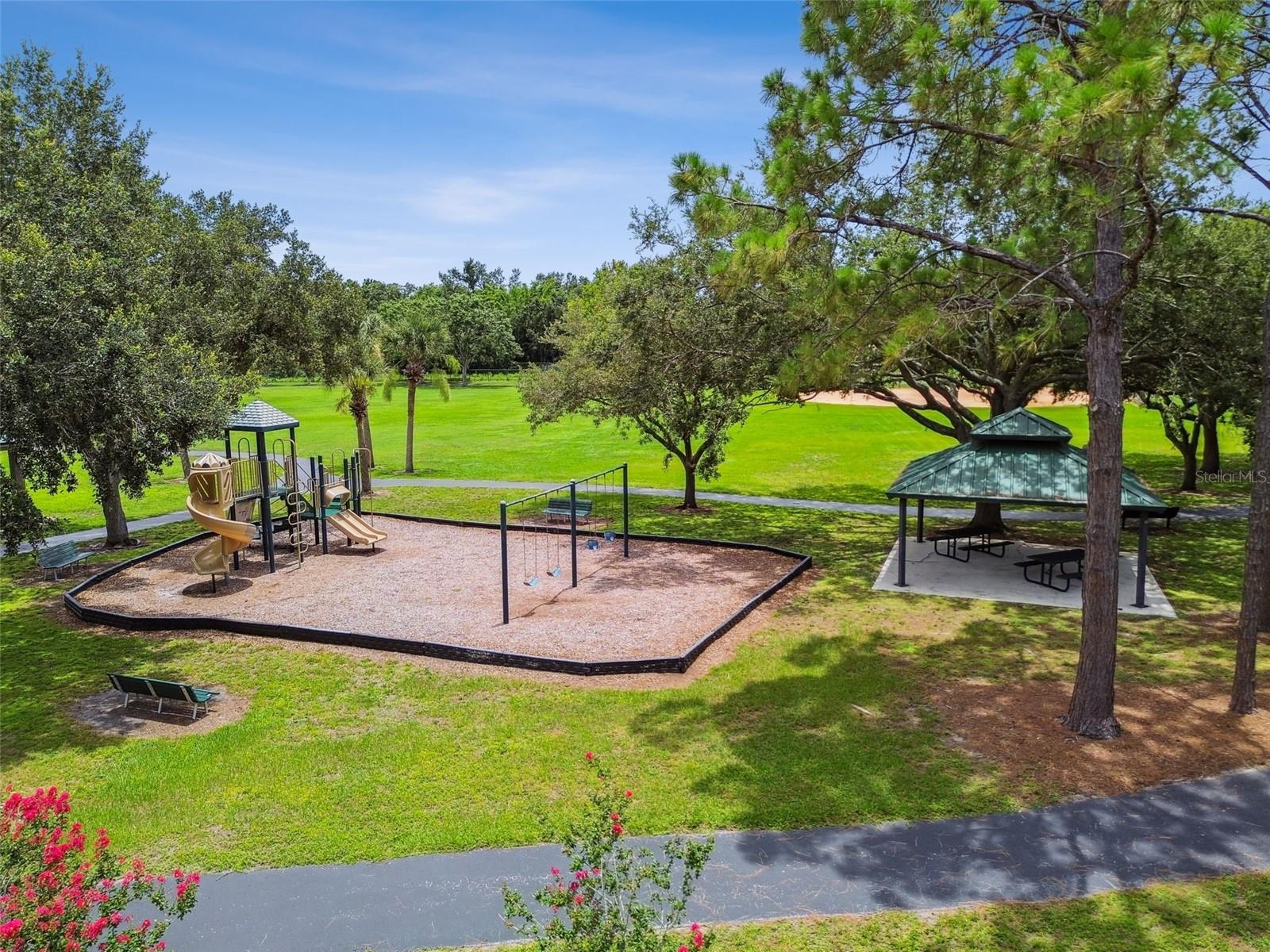 CARROLLWOOD SUB UN 27 - Residential