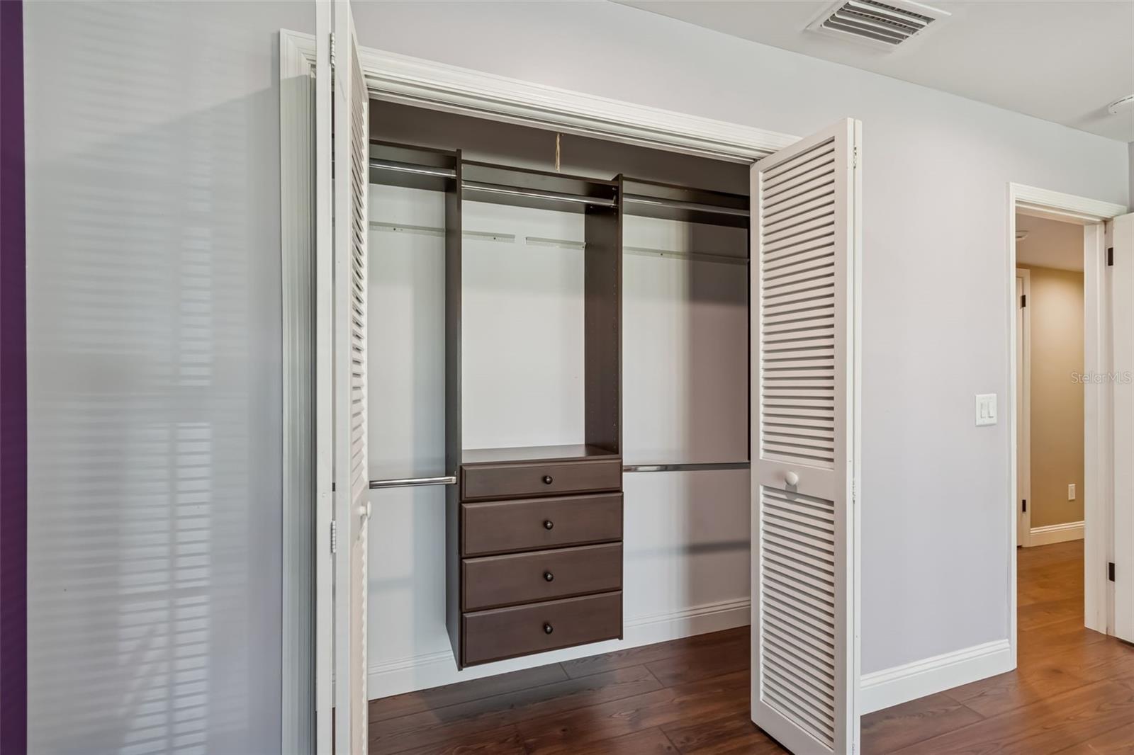 CARROLLWOOD SUB UN 27 - Residential