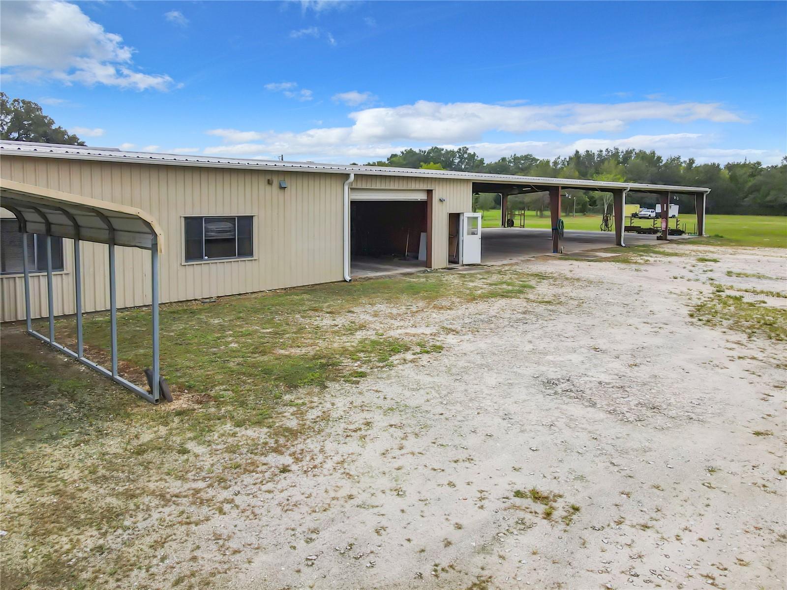 FLORIAN INDUST PARK - Commercial Sale