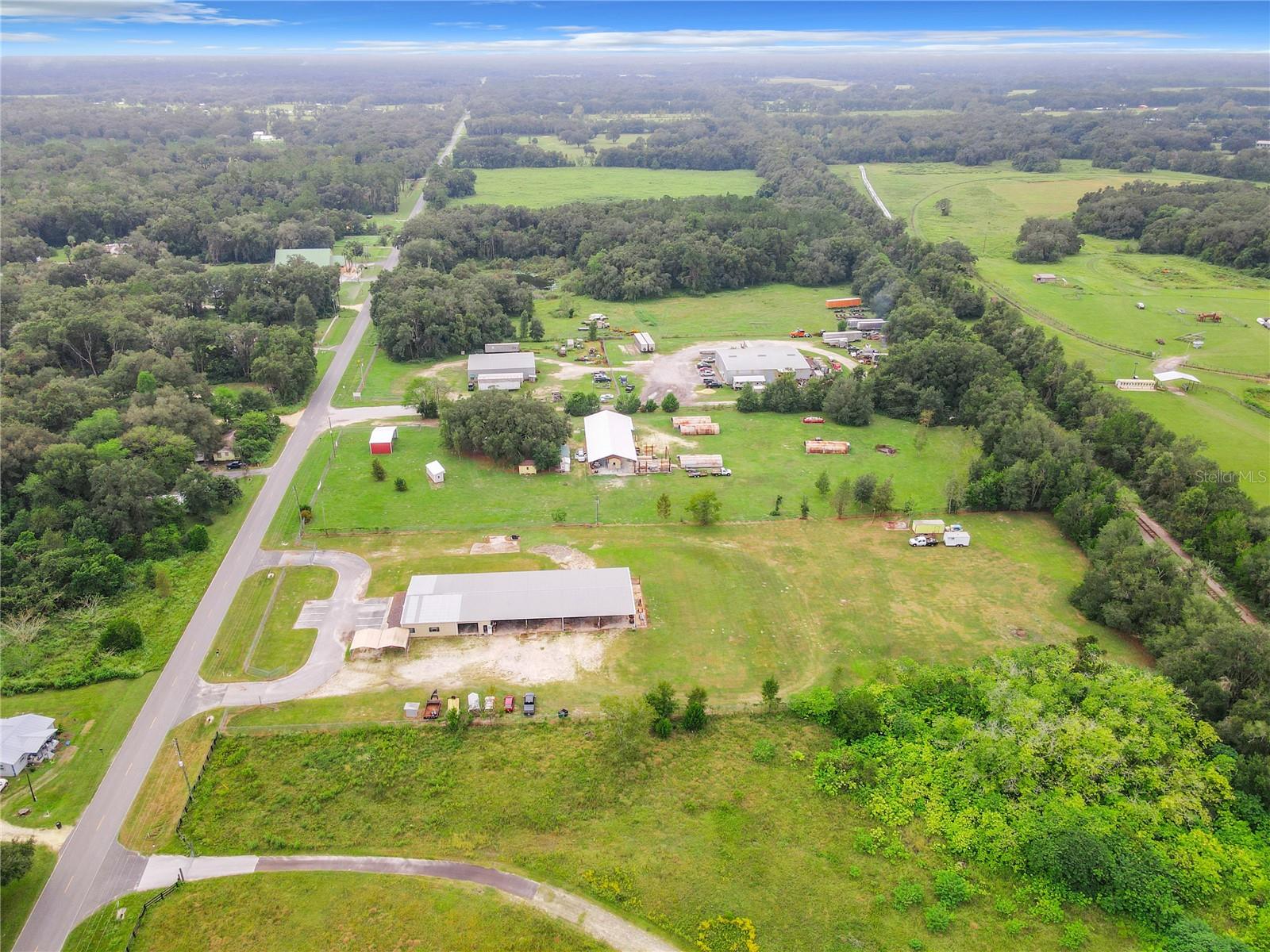 FLORIAN INDUST PARK - Commercial Sale