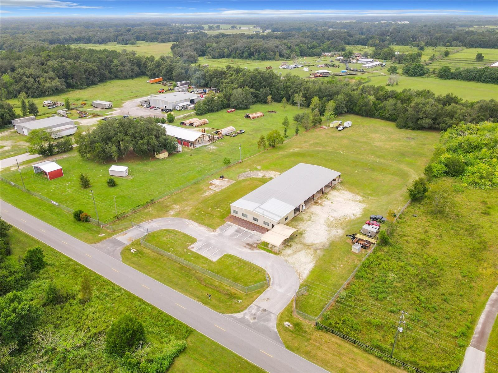 FLORIAN INDUST PARK - Commercial Sale