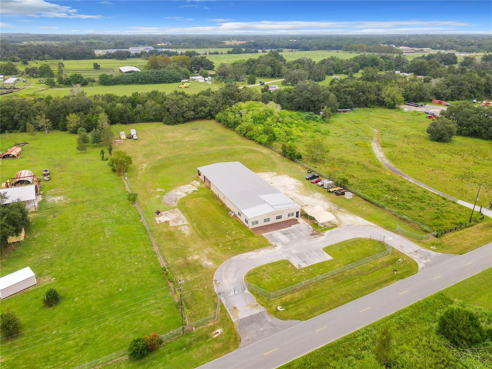 FLORIAN INDUST PARK - Commercial Sale