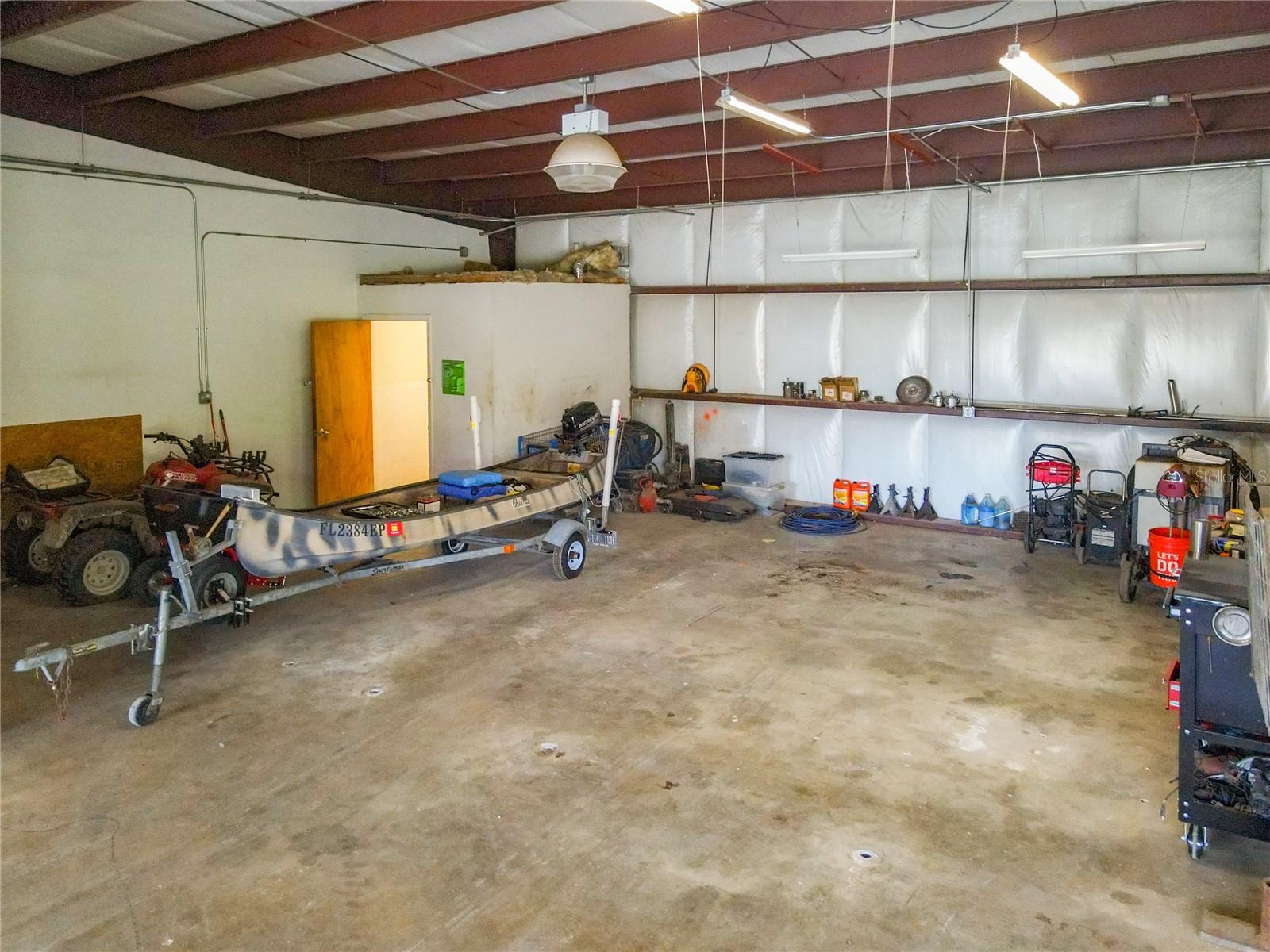 FLORIAN INDUST PARK - Commercial Sale